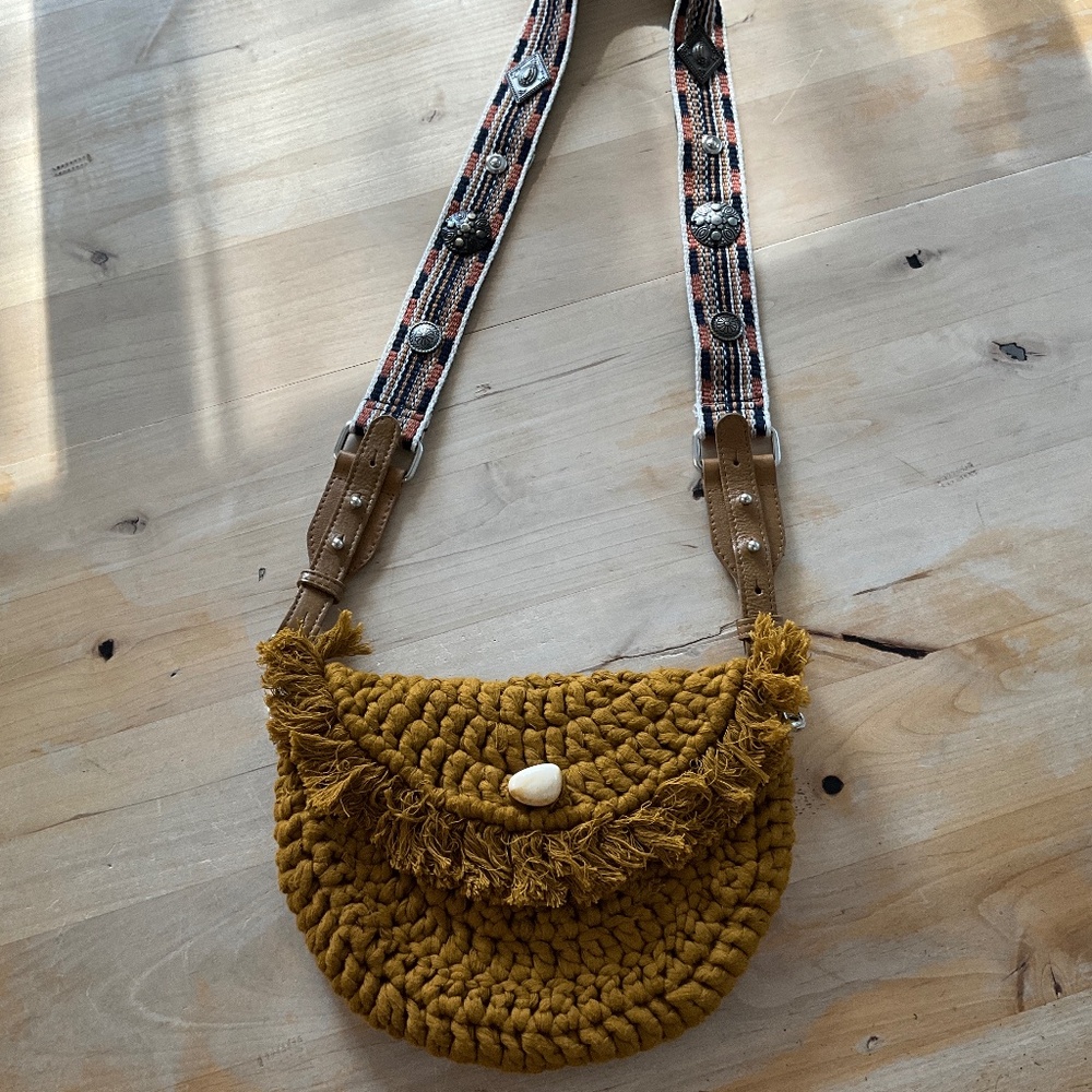 Freepeople HALF MOON CROSSBODY